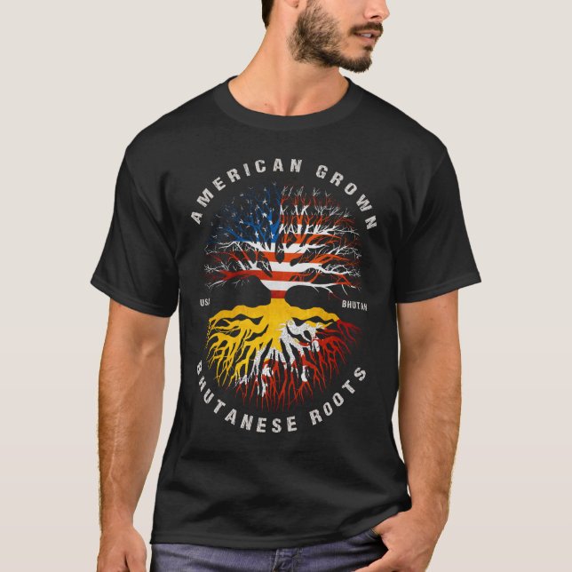 American Grown Bhutanese Roots Bhutan Flagga T Shirt (Framsida)
