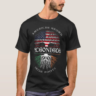 American Grown Irish Roots MCGONIGLE Irish Namn T Shirt