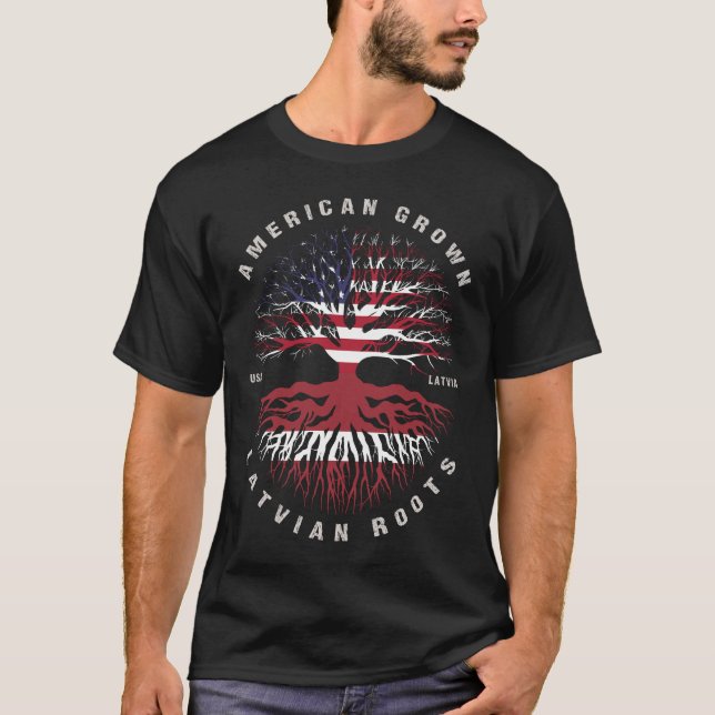 American Grown Latvian Roots Lettland Flagga T Shirt (Framsida)