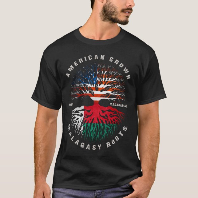 American Grown Malagasy Roots Madagaskar Flagga T Shirt (Framsida)