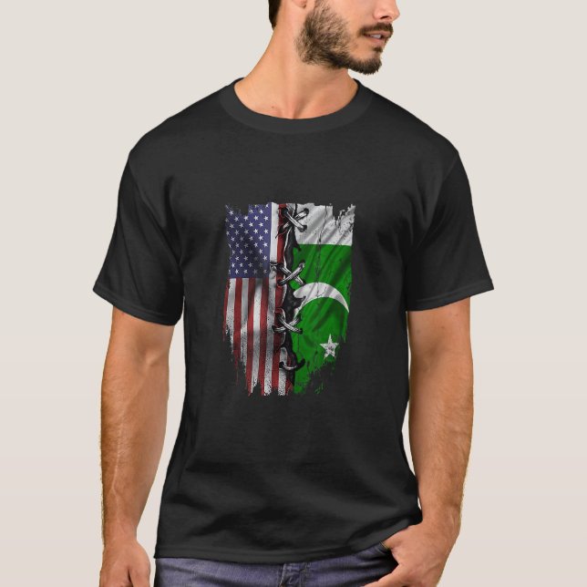 American Grown Pakistani Roots USA Pakistan Flag T Shirt (Framsida)