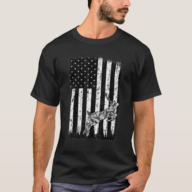 American Hjort Hunter Patriotic Funny Camo US Flag T Shirt (Framsida)