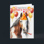 American Paint Pinto Horse Funny Birthday Kort<br><div class="desc">Varm kastanjens färgad med vita märken på denna vackra amerikanska Paint-häst som är redo att skicka önskemål till häst.</div>