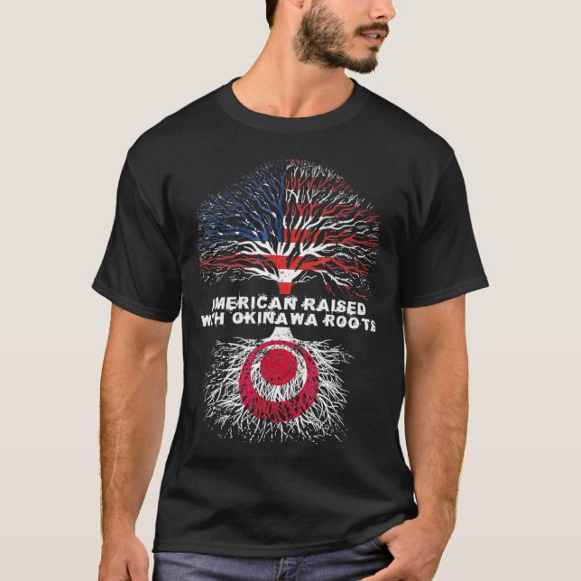 American Razed with Okinawa Roots Japan T Shirt (Framsida)