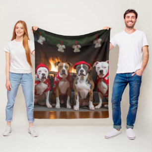 American Staffordshire vid brasan jul Fleecefilt