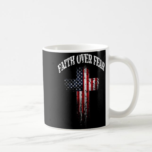 American Usa Flag Christian Cross Faith Over Fear  Kaffemugg (Höger)