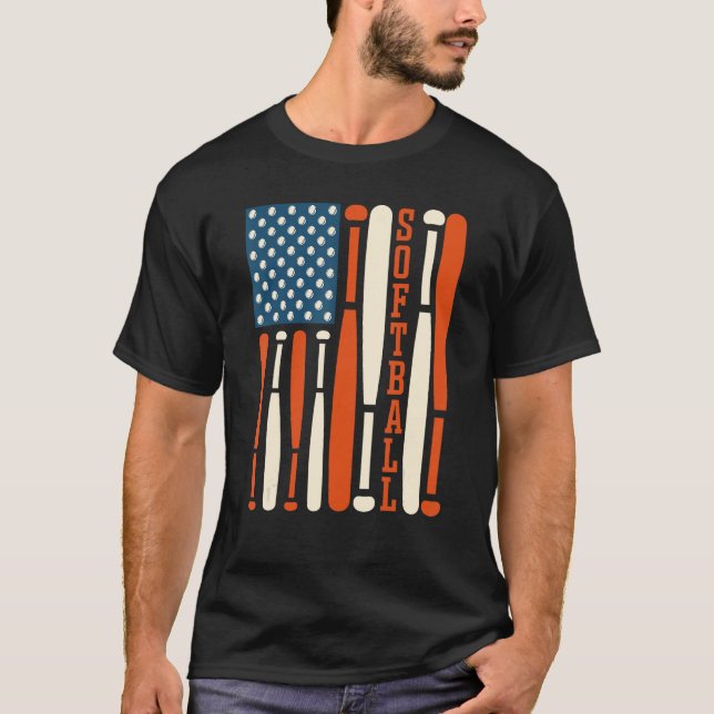 American USA Flag Softball Bat Softball Softball C T Shirt (Framsida)