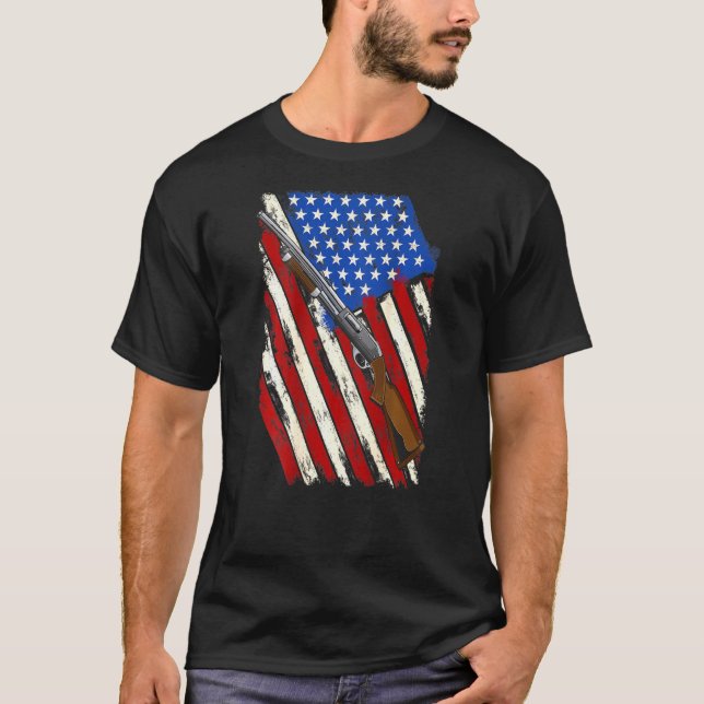 American USA Pistol Flagga på Back Clay Pigeon Sho T Shirt (Framsida)