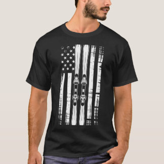 American vintage skiing ski winter mountain usaAme T Shirt