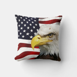 Americas flagga med örn kudde