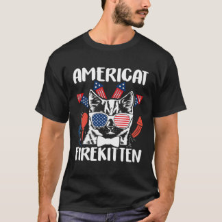 Americat eldkatt 4 juli katt med smällare t shirt