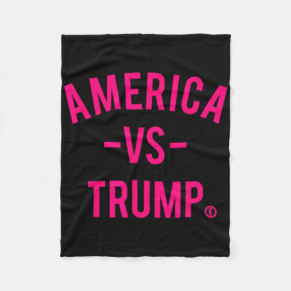 Amerika Vs Trump - Amerika Versus Trump Fleecefilt