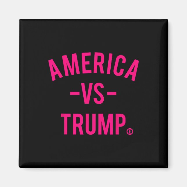 Amerika Vs Trump - Amerika Versus Trump  Magnet (Framsidan)