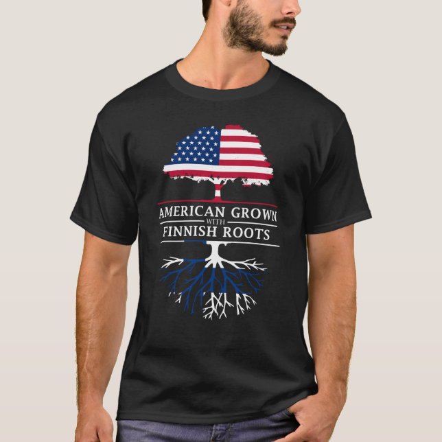 Amerikanen som är fullvuxen med finska, rotar   t shirt (Framsida)