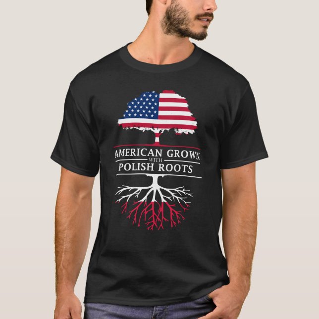 Amerikanen som är fullvuxen med polskt, rotar   t shirt (Framsida)