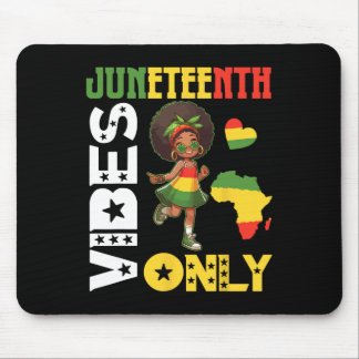 Amerikansk afrikansk flicka som dansar Juneteenth- Musmatta