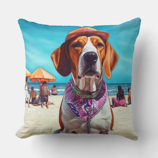 Amerikansk engelsk rävhund på strand, sommarpresen kudde (Framsida)