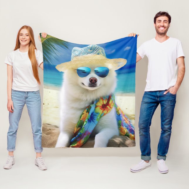 Amerikansk Eskimo på strand,sommarpresent för hund Fleecefilt (På plats)