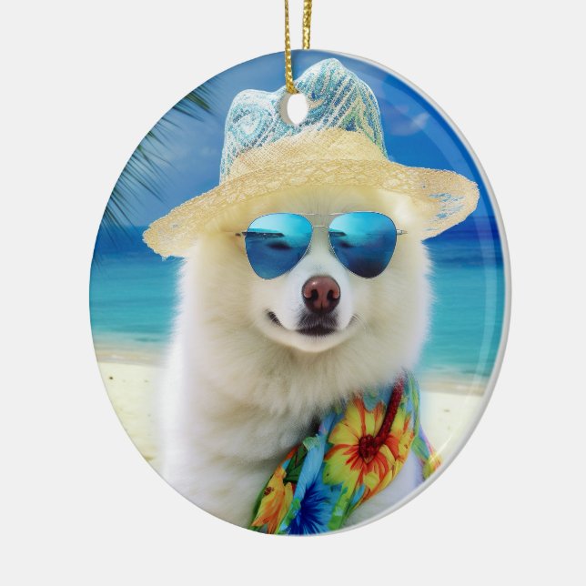 Amerikansk Eskimo på strand,sommarpresent för hund Julgransprydnad Keramik (Vänster)