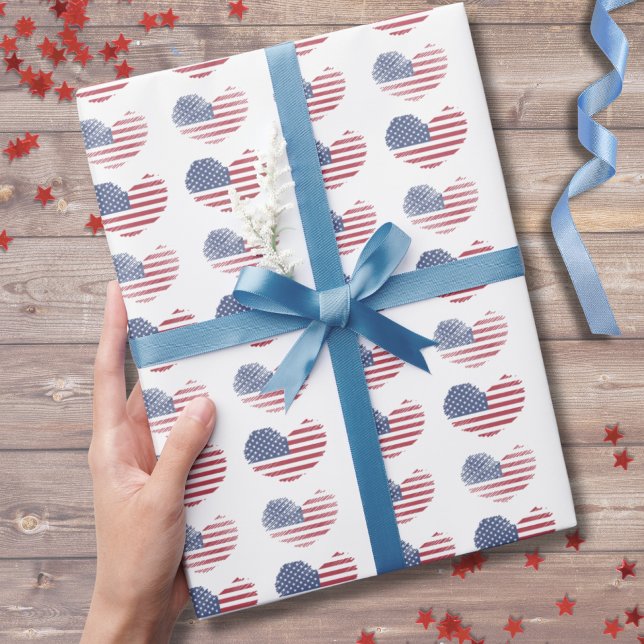 Amerikansk flagg patriotisk mönster presentpapper (Cute Patriotic American Flag Rustic Heart Pattern Wrapping Paper)