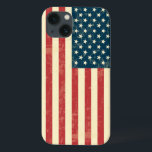 Amerikansk Flagga-Åldras, inmatad<br><div class="desc">En patriotisk röd,  vit och blå grungeflädd stars och stripes old glory och vintage åldras design iphone case</div>