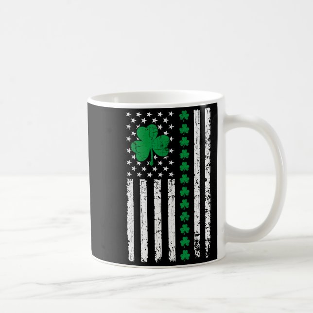 Amerikansk flagga med shamrocks för st patricks da kaffemugg (Höger)
