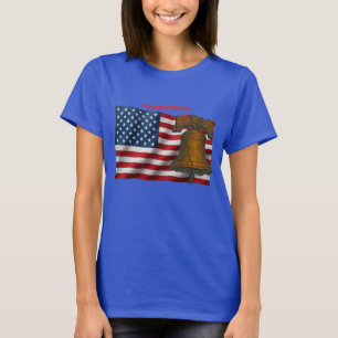Amerikansk flagga och frihetsklockan självständigh t shirt