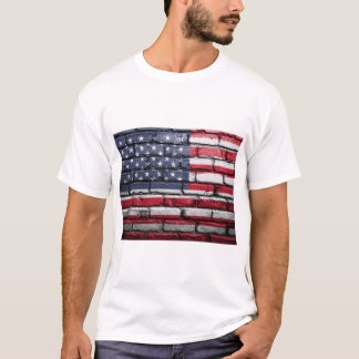 Amerikansk flagga på en tegelvägg t shirt