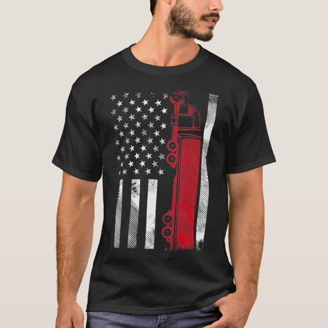 Amerikansk Flagga Semi Lastbil Driver 18 Wheeler T Shirt (Framsida)