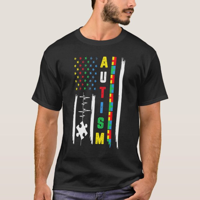 Amerikansk flaggkampstribandepussel Autism Accepta T Shirt (Framsida)