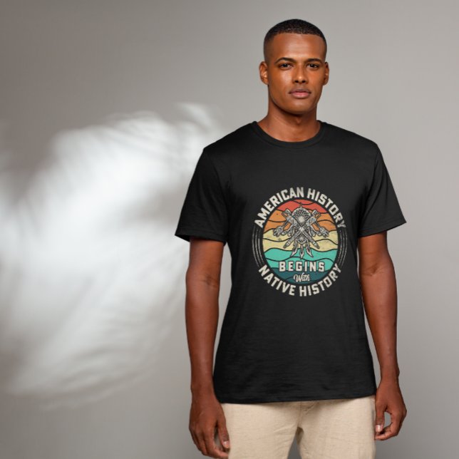 Amerikansk historia börjar med den inhemska histor t shirt (Skapare uppladdad)