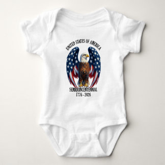 Amerikansk örn med flaggvingar 1776-2026 t shirt