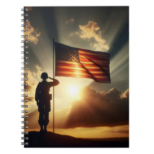 Amerikansk soldat Saluting Flagga Anteckningsbok
