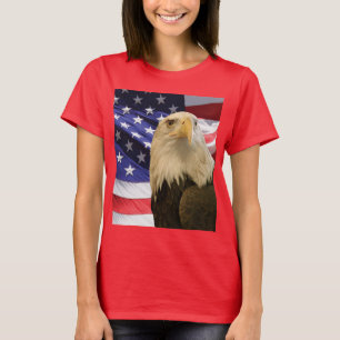 Amerikansk vit huvudad örn och flagga tee shirt