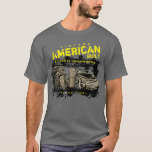 Amerikanska Byggt klassiska ironworks valfri Namn T Shirt
