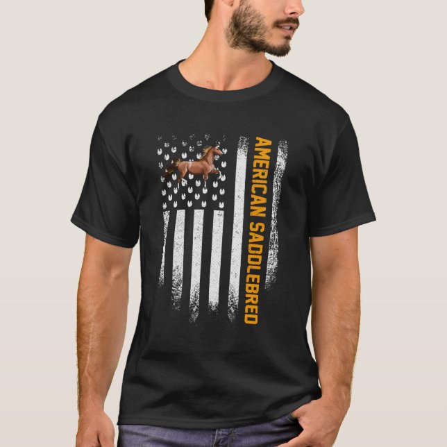 Amerikanska Flagga American Saddleborn Horse T Shirt (Framsida)