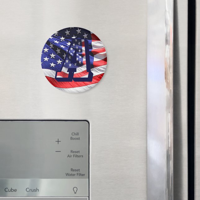 Amerikanska Flagga och Brev (A) Round Magnet (In Situ (Fridge))