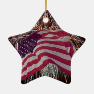 Amerikanska Flagga och Fireworks Julgransprydnad Keramik
