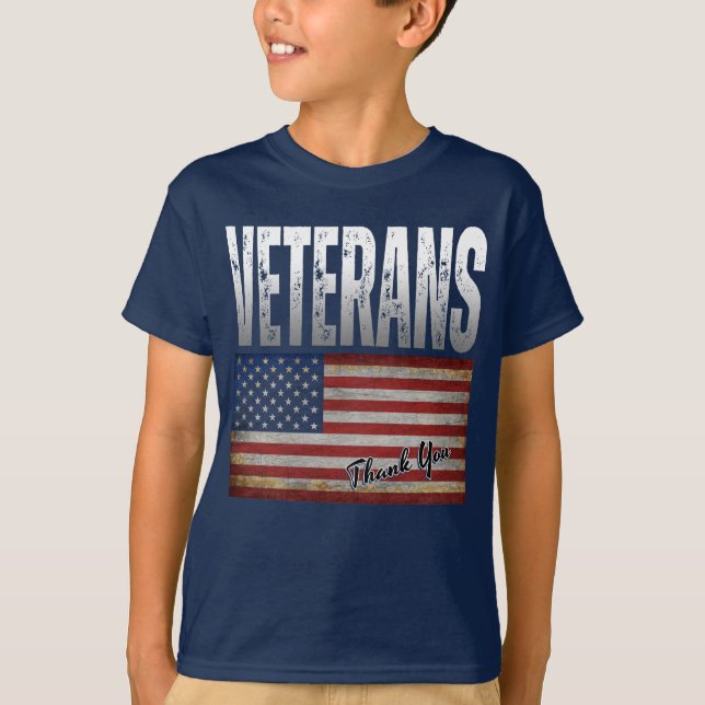 AMERIKANSKA FLAGGA VETERANS TACK 4 JULI T-Shi T Shirt (Framsida)