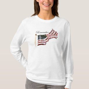 Amerikanska Flagga w/ Kor - kom ihåg Fallen Tee Shirt