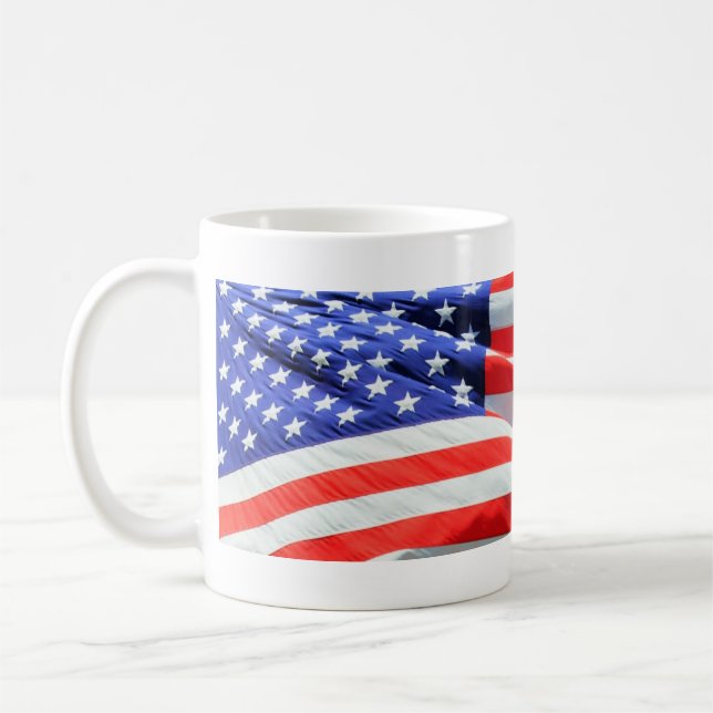 Amerikanska flaggan kan du tillfoga text- och kaffemugg (Vänster)