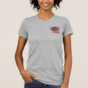 Amerikanska flaggan och örnen fodrar tee shirt