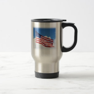 Amerikanska flaggan och resasteinen resemugg