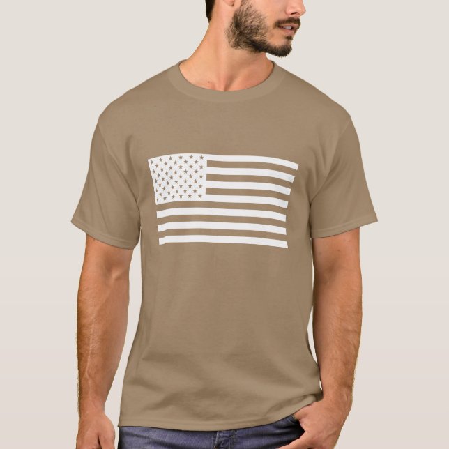 Amerikanska flagganskjorta - vittext t shirt (Framsida)