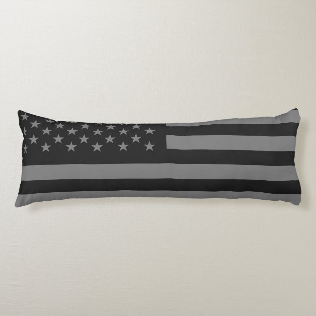 Amerikanska flaggansvartgrått kroppskudde (Framsidan)