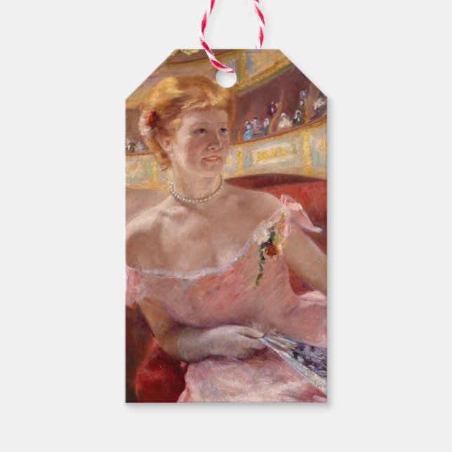 Amerikanska kvinnor med Pearl Necklace & Rosa Dres Presentetikett (Framsidan)