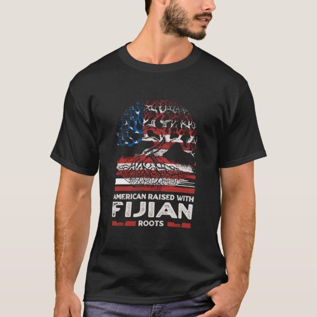 Amerikanska med Fijian Roots Patriotic Fiji Patrio T Shirt (Framsida)