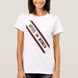 Amerikanska röster för kvinnor i underläge t shirt
