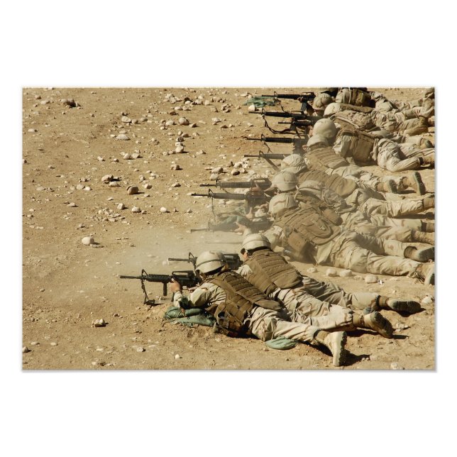 Amerikanska sjösjöar brinner M-4- och M-16A2-gevär Fototryck (Framsidan)