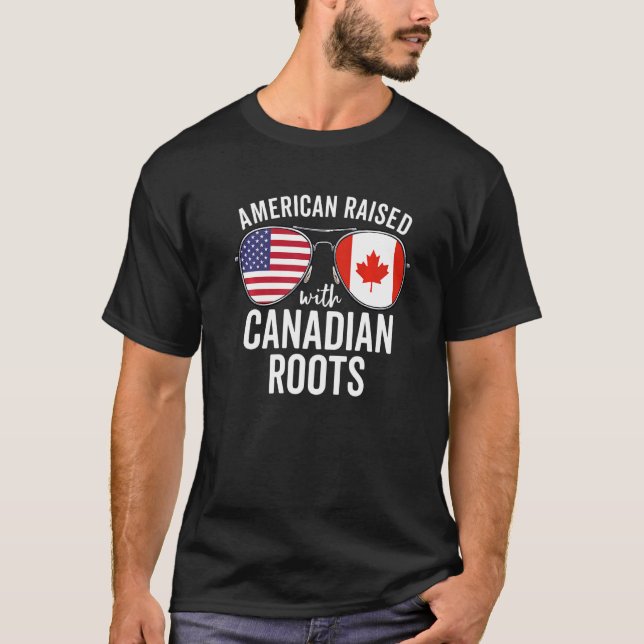 Amerikanska upphöjda med kanadensiska rötter USA K T Shirt (Framsida)